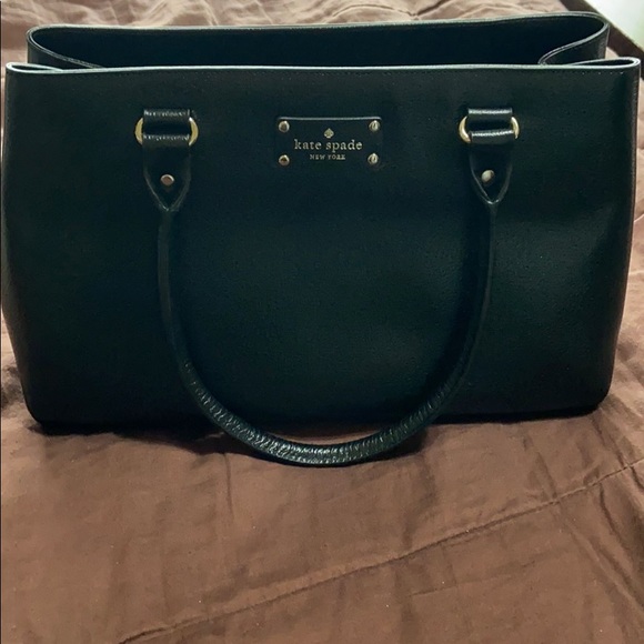kate spade Handbags - Kate Spade Handbag. New Condition!